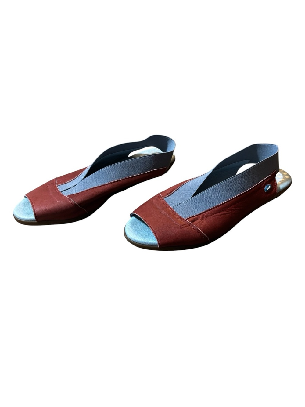 CLOUD Footwear Caliber Red Leather Slingback Peep Toe Flats Sandals EU 39 US 8
